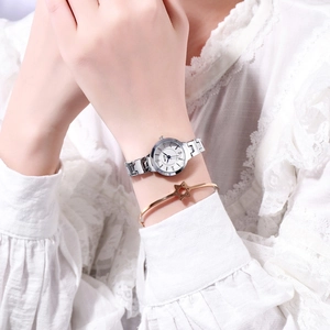 Elegant silver steel strap watch with white dial and rose gold star bracelet set