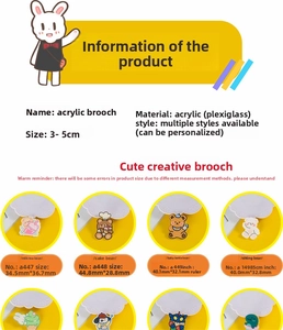Size chart showing dimensions for cute acrylic bear pins ranging from 3 to 5 cm