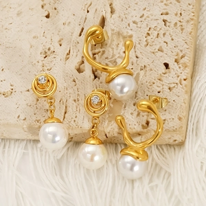 Elegante 18k Vergoldete 304 Edelstahl Ohrstecker Mit Künstliche Perlenimitat Und Strass Für Damen Französischer Vintage Stil