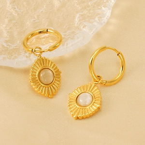 Boucles d'oreilles vintage en acier avec pierre œil-de-chat et pendentif soleil