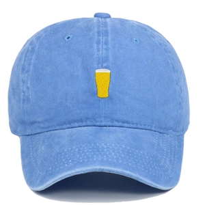 Casquette de baseball en coton délavé bleu ciel avec icône de chope de bière brodée