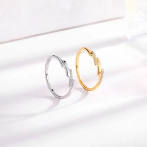 Elegant Wavy Ring Titanium Steel Micro Inlaid Zircon Diagonal Row Design For Women Minimalist Fashion Accessory