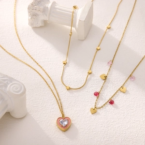 Colorful heart pendant necklaces for women with pink crystals and star charms