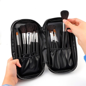 Large PU leather makeup brush bag with zipper and full professional set of brushes