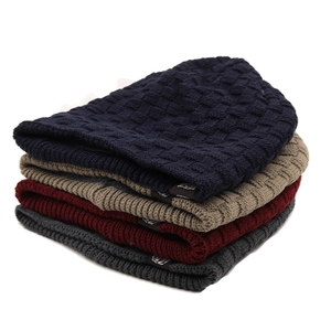 Winter thermal fleece-lined knit beanies in navy blue, khaki, burgundy and dark grey colors