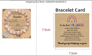 Zarte Perlenarmband aus rosa Musterstein mit Apfelanhänger für Lehrer Geschenkkarte.