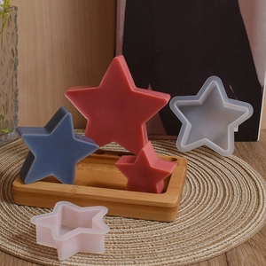 Varie dimensioni di stampi in silicone a stella per candele fai-da-te e arte in resina