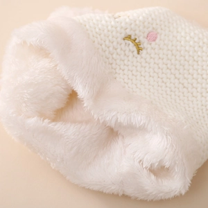 Winter baby knit hat set with fleece lining and cute eyelash embroidery for infants