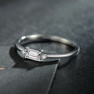 Elegant S925 sterling silver ring featuring rectangle and round cubic zirconia stones