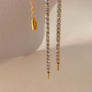 Collar tennis de doble hilera con circonitas chapado en oro y cadena de extensión