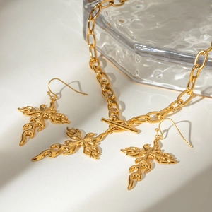 Classic 18k gold stainless steel jewelry set with flame cross earrings and T-bar necklace