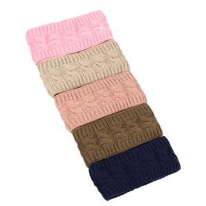 Detailed knit texture of 5-pack fleece lined winter headbands in assorted colors