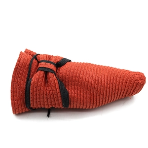 Chapeau de paille rouge d'été pour femmes avec ruban noir pour plage et soleil
