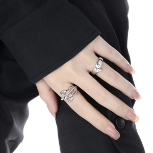 S925 sterling silver heart-shaped and multi-layer diamond ring set on hand