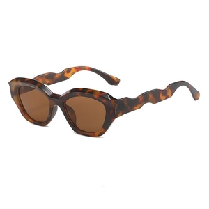 Y2K square tortoiseshell sunglasses with unique wavy temples and dark brown lenses