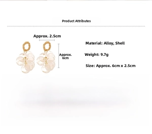 Detailed size specifications for gold alloy earrings with shell tassels and white discs
