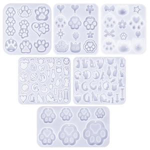 Light purple silicone molds for DIY cat paw and moon jewelry pendants and earrings