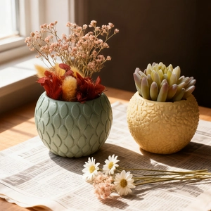 Embossed scale and cracked texture round resin flower pot molds for DIY candle cups