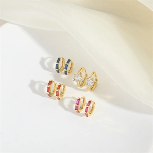 Minimalist gold-plated hoop earrings with colorful oval zircon insets for women