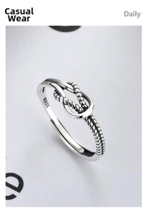 Detail view of S925 sterling silver knot ring with vintage finish and hallmark stamp