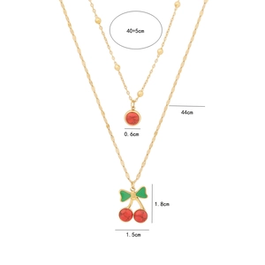 Tableau des tailles détaillé pour collier double épaisseur doré avec pendentif cerise