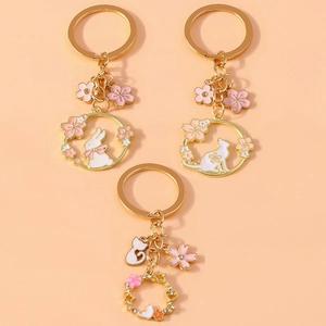 Cartoon Cat Rabbit Flower Wreath Keychain For Women Gold Zinc Alloy Rhinestone Cherry Blossom Pendant Bag Ornament Key Ring