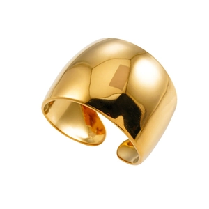 Polierter, minimalistischer, weit offener Ring aus 18 Karat vergoldetem Edelstahl