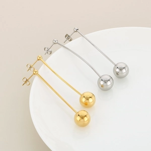 Boucles d'oreilles longues à pampilles en or et argent avec perles de 12mm