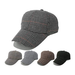 Classic houndstooth baseball cap set in vintage plaid patterns for men and women