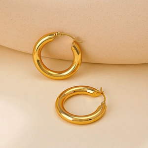 Polished 18K gold plated stainless steel chunky hoop earrings with latch back closure