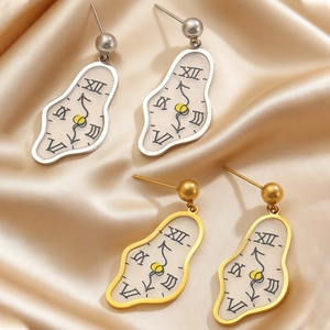 Pendientes artísticos de reloj fundido en oro y plata con números romanos de lujo