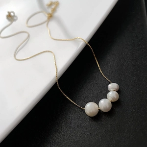 Collier Künstliche Perle Naturelle Acier Titane Minimaliste Élégant Chaîne Clavicule Pour Femmes Sans Décoloration Luxe
