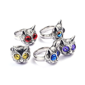 Vintage oxidized silver cat rings featuring colorful gemstone eyes in five distinct colors