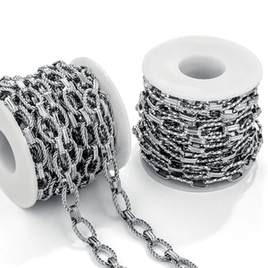 Γυαλισμένες αλυσίδες κοσμημάτων DIY από ανοξείδωτο ατσάλι σε λευκά καρούλια