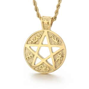 Hiphop style 18K gold plated stainless steel hollow star pendant on a twist rope chain