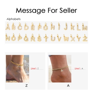 Bracelet de cheville en acier doré avec pendentif lettre personnalisable en cristal