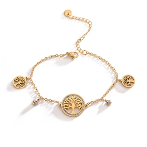 Bracelet arbre de vie doré en acier inoxydable avec breloques zircon sur fond blanc