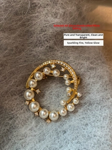 Detail of 24k gold-plated wreath brooch with 6A cubic zirconia and fine pearls