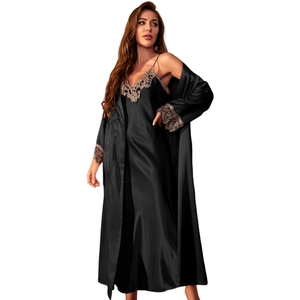 Ensemble nuisette en satin noir avec dentelle champagne et robe de chambre pour femme