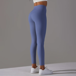 Vue arrière du legging de yoga taille haute bleu brume avec effet liftant fessier