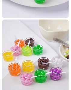 Miniatuur dessertbekers met lepeltjes voor poppenhuis DIY knutselprojecten