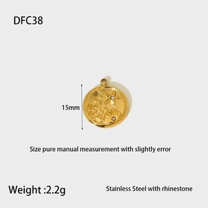 Detail of 15mm gold-plated stainless steel pendant with starfish and seashell relief
