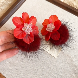 Red flower acrylic stud earrings with wine red fur balls and warm winter design