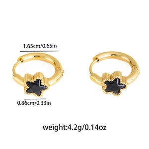 Detailed size chart of gold star earrings showing 1.65cm diameter and 0.86cm width