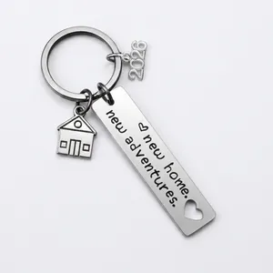 Stainless Steel New Home New Adventure Keychain Housewarming Gift With House Charm Engraved Heart Key Ring For New Homeowner