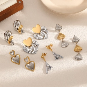 Boucles D'oreilles Pendantes En Acier Inoxydable Plaqué Or 18K Bicolore Coeur Coquillage Géométrique Pour Femmes