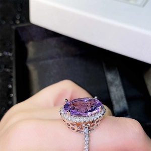 Luxury oval amethyst purple zircon halo ring with white diamonds and hollow design