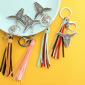 Bohemian Western Cattle Head Keychain For Women Men Retro Engraved Metal Tassel Pendant Car Key Ring Ethnic Jewelry Gift