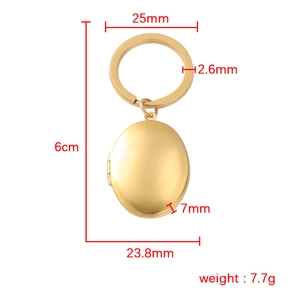 Detailed size specifications for the gold oval locket keychain in 316L stainless steel