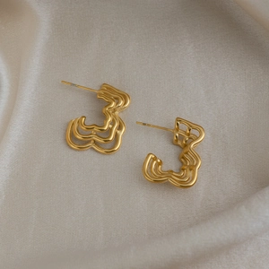 Polished wave hollow multi-layer earrings with 18K gold vacuum plating on silk